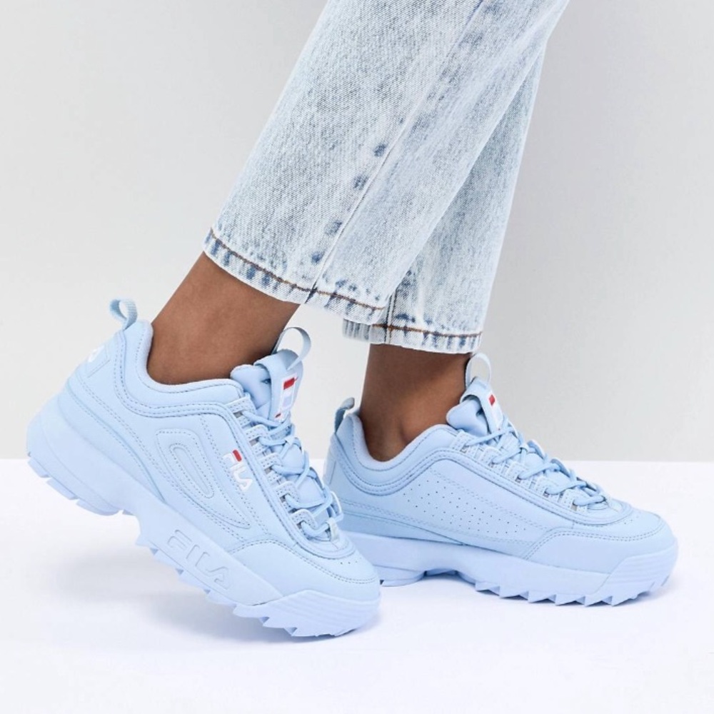 Fila Disruptor sneakers in blue, NEVER worn